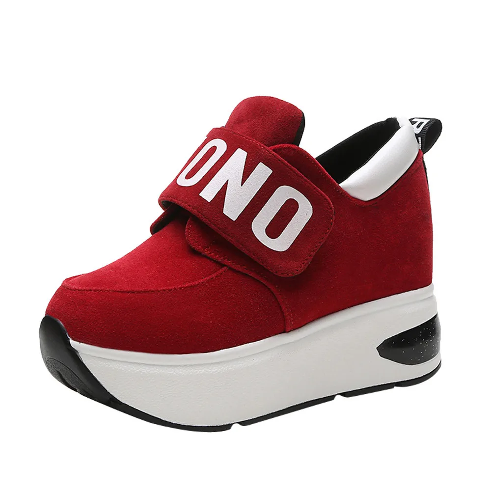 Prix 2018 Noir Rouge Plate Forme En Plein Air Chaussures Cachés Talon Semelle Épaisse Glissement Sur Creepers Wedge Augmentation Chaussures Dames Pour Les Femmes