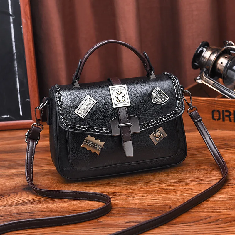 

2019 sequins stitching joint patent leather bag new tide texture joker one shoulder bag inclined shoulder handbag louis gg bag