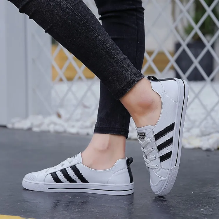 

Women Sneakers 2019 Fashion Vulcanized Shoes Genuine leather Platform Lace up Casual White Tenis Feminino Zapatos De Mujer