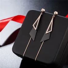 AENINE Титан Сталь мода двойной треугольные серьги с кисточками классическая роза Золотые Обручальные серьги для Для женщин Pendientes E18226