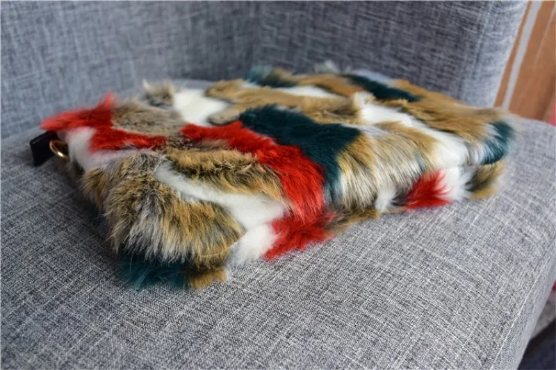 4004744475_484565454_