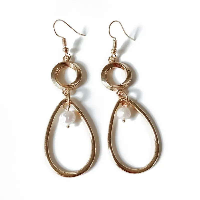

Free Shipping Fresh Water Elegant Pearl Teardrop Geometric Sweet Earring For Women