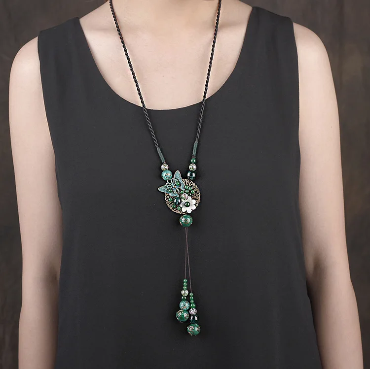 Новинка, ожерелье в этническом стиле с цветами и бабочкой, модное женское винтажное ожерелье из перегородчатой ткани, зеленое ожерелье халцедона