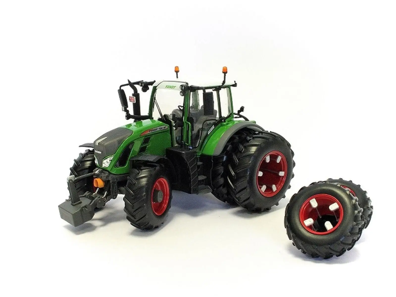 UH 1:32 FENDT 720/722/724 VARIO DOPPELRADER ABNEHMBAR 3X сельскохозяйственные тракторы из сплава Модель