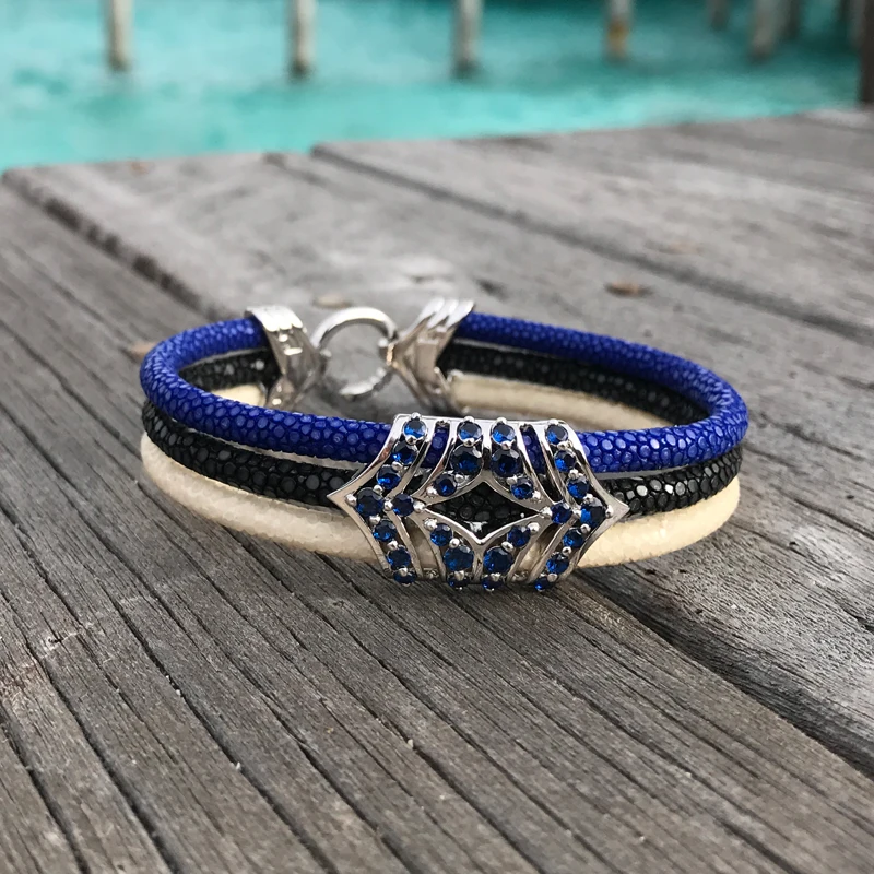 Luxury three round stingray silver bracelet (9)