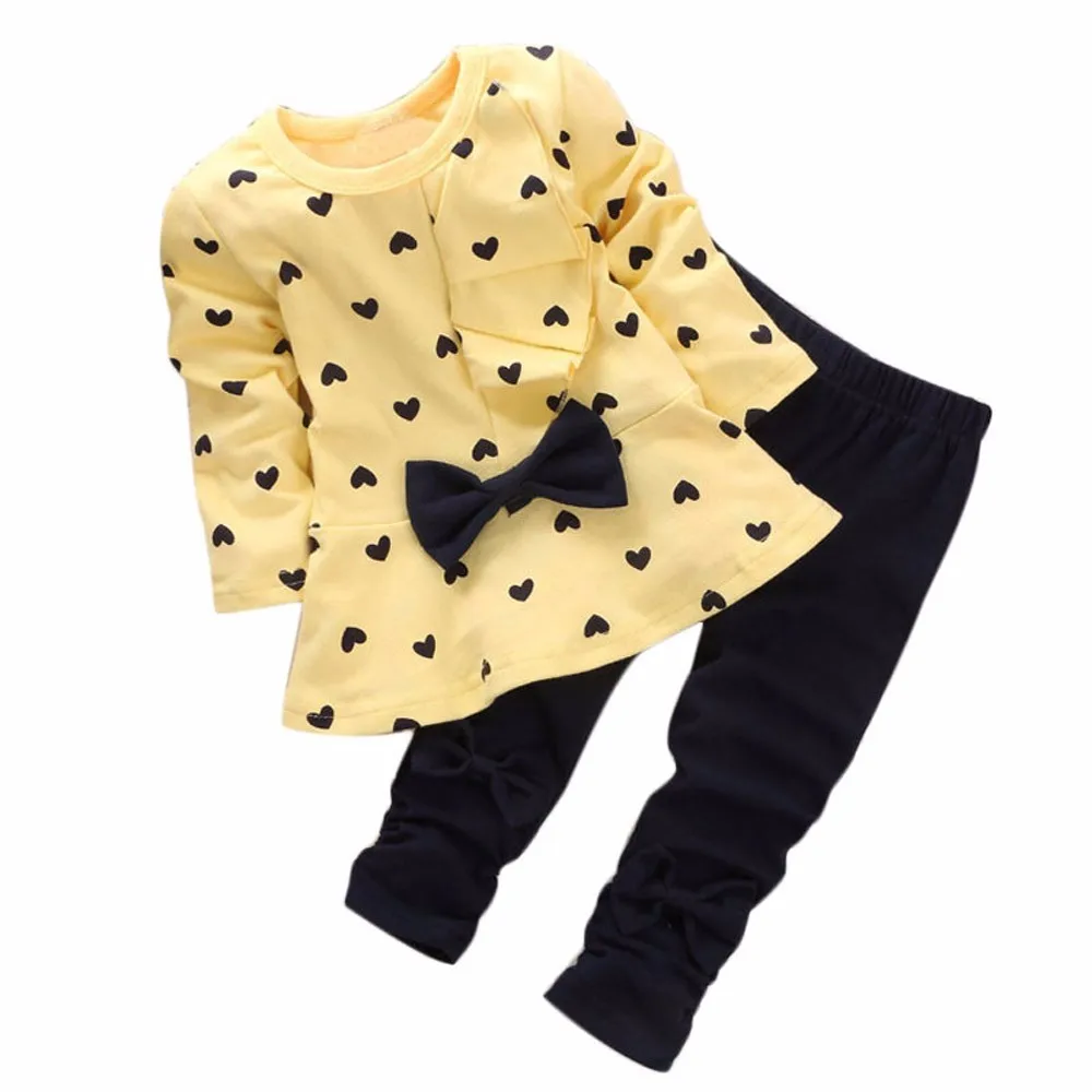 New Baby Girls Clothes Sets lovely Heart-shaped Print Bow Cute 2PCS Kids Set T shirt + Pants Roupas Infantis Menina Menina