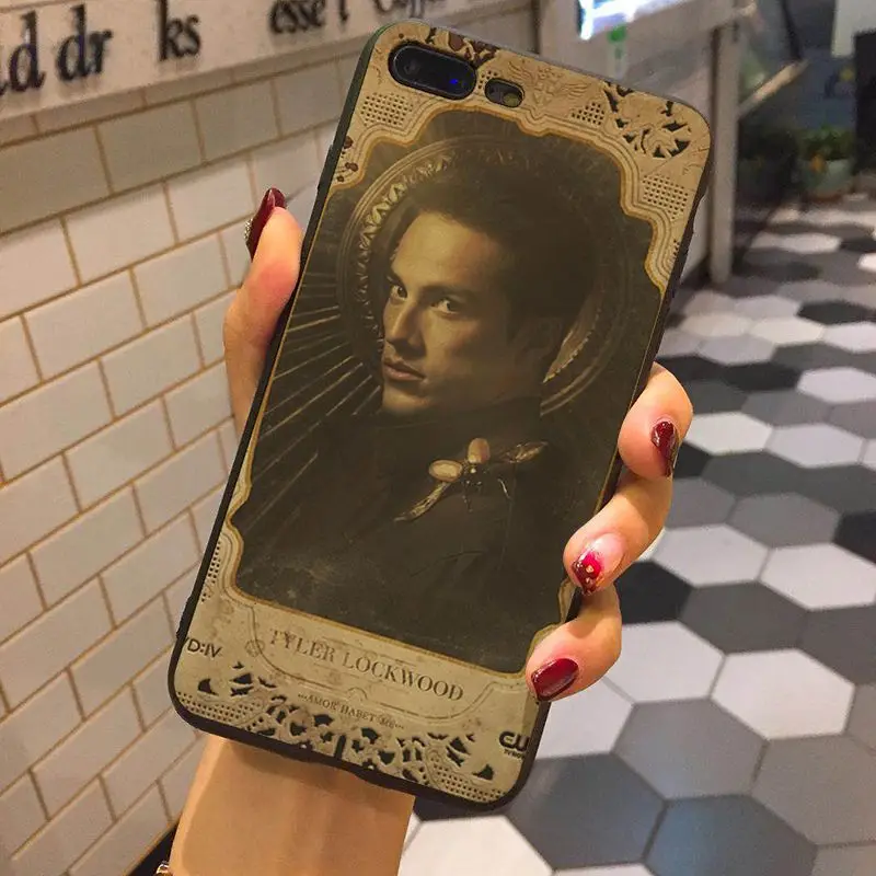 Retro poster The Vampire Diaries