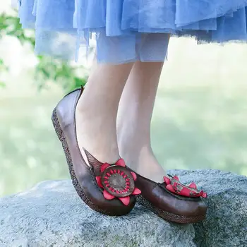 

women 2019 genuine leather low flats heel slip on driving flower shoes female spadrilles moccasins toe loafers espadrillas 8026