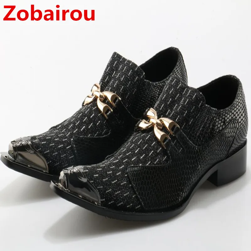 Zobairou/мужские классические туфли; лоферы с шипами; черные свадебные модельные туфли с золотым носком; броги на плоской подошве; слипоны; Прямая с фабрики