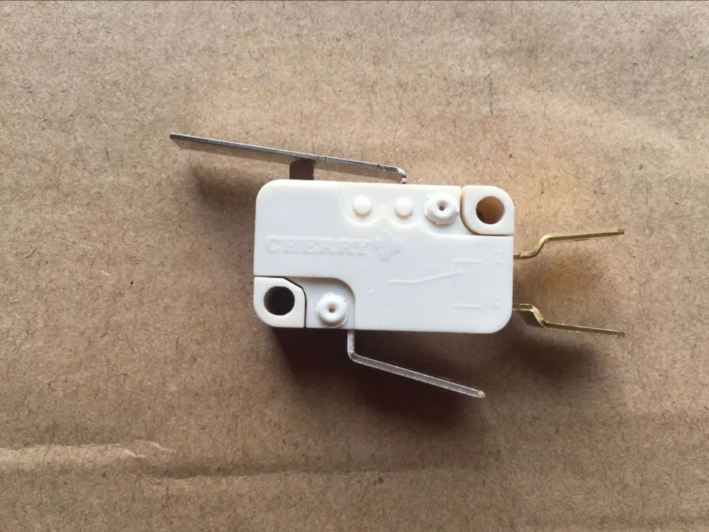 D48X 21A250V 2