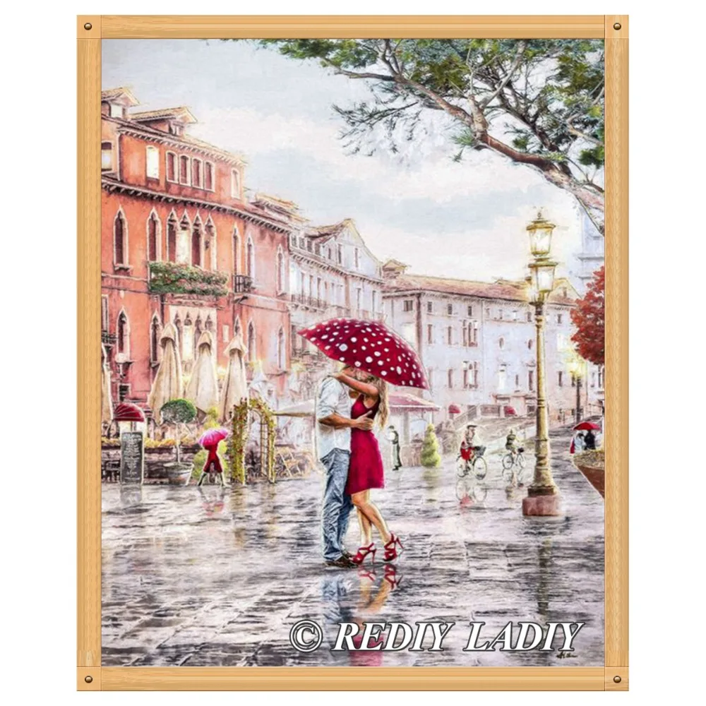 

DIY Diamond Embroidery Kissing Love Full Round Diamond Painting Cross Stitch Crystal Rhinestones Mosaic Picture Home Decor Gift