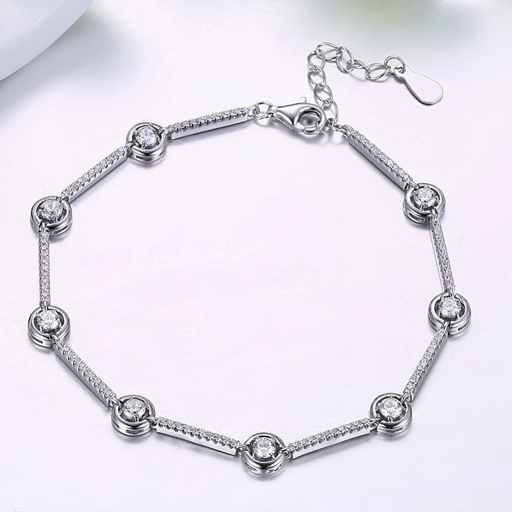 

Fashion Sweet Charm Bracelet&Bangle for Women Silver With 925 Sterling Sliver Heart Wedding&Birthday Vintage Jewelry
