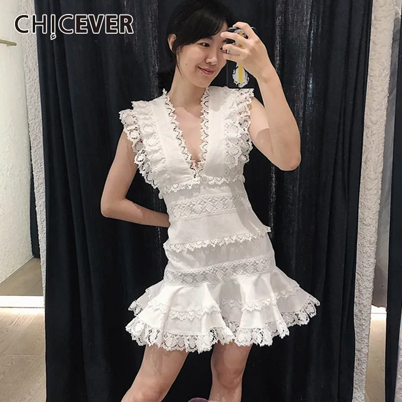 

CHICEVER Summer Sweet Patchwork Lace Solid Dress For Women V Neck Sleeveless Tank Back Zipper Mini Trumpet The Dresses 2019 New