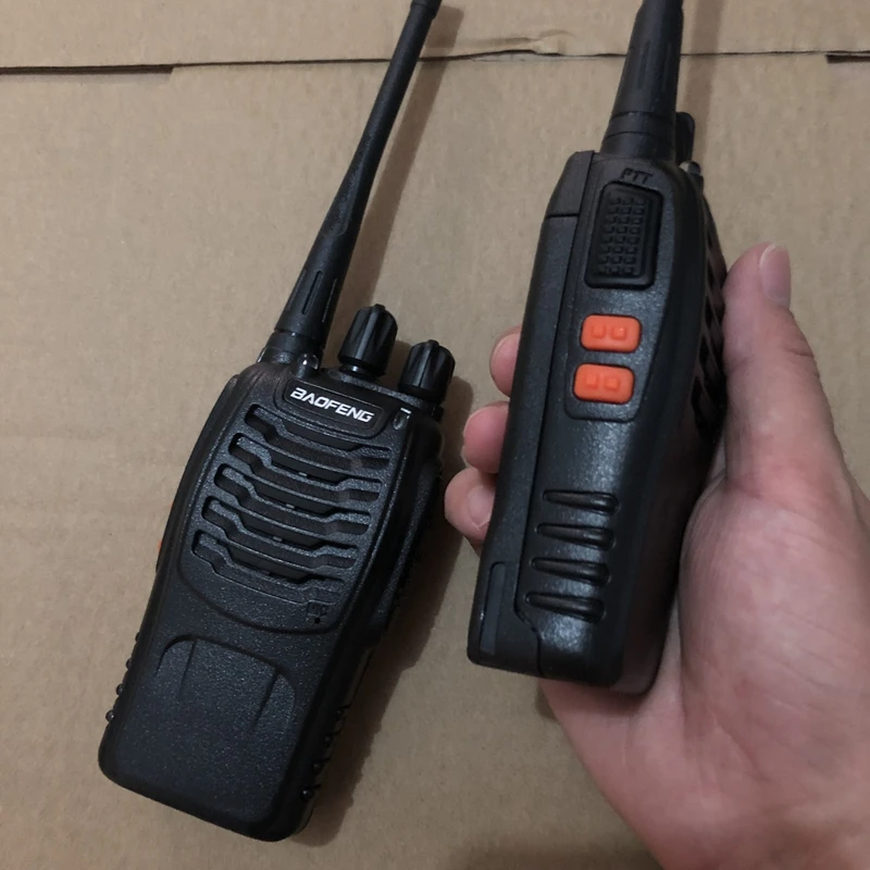 2 шт. baofeng 888 s Охота 3 км Мини Walkie Talkie Профессиональный с Переговорные Устройства, использовать для дикое поле, горы, высотных зданий