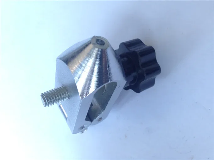 0A0B3329AF0DE8BA50204CBE2F0FBD0C