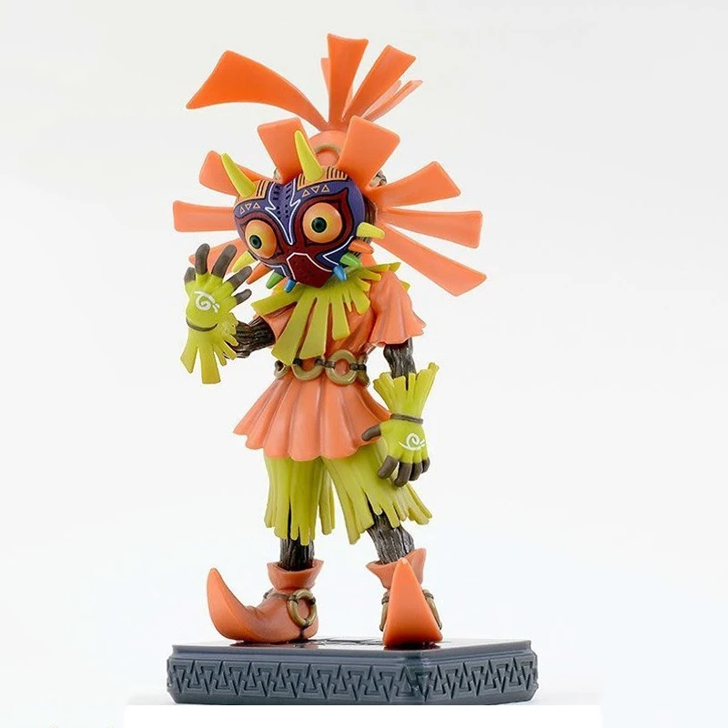 

Legend Has It, Zelda, Meizula's Mask, Link's Hand Made A Model, Posing For A Toy Gift That Kids Like.
