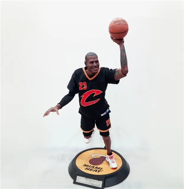 Nba Series 17 Cleveland Cavaliers Lbj King James Lebron James Gold