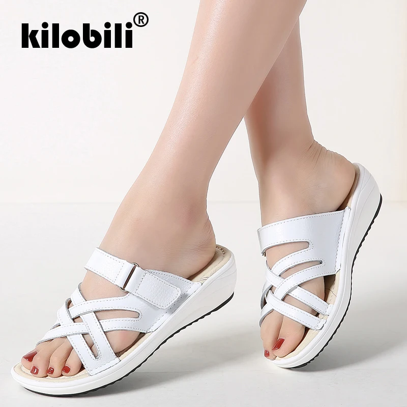 

kilobili 2019 Summer Women Slippers Slip On Round Toe Flat Slides Sandals Women White Black Leather Slippers Flip Flops Slipper