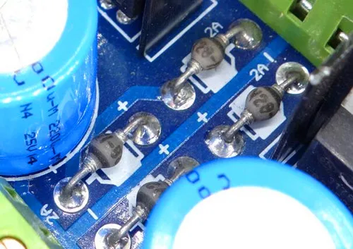 Бесплатная доставка! LM317 / LM337 прецизионный источник питания/плата