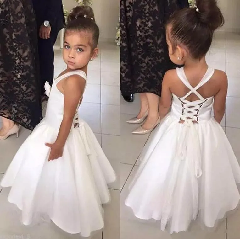 White Long Flower Girls Dresses Spaghetti Straps Cross Lace-up Back Kids Prom Gowns Communion Gown White Long Flower Girls Dresses Spaghetti Straps Cross Lace-up Back Kids Prom Gowns Communion Gown