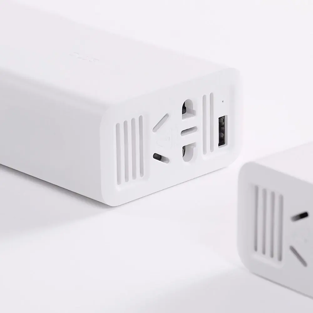 

New Portable Car Power Inverter Converting DC 12V to AC 220V with 5V/2.4A USB Charging Ports Socket for Xiaomi QP3970900