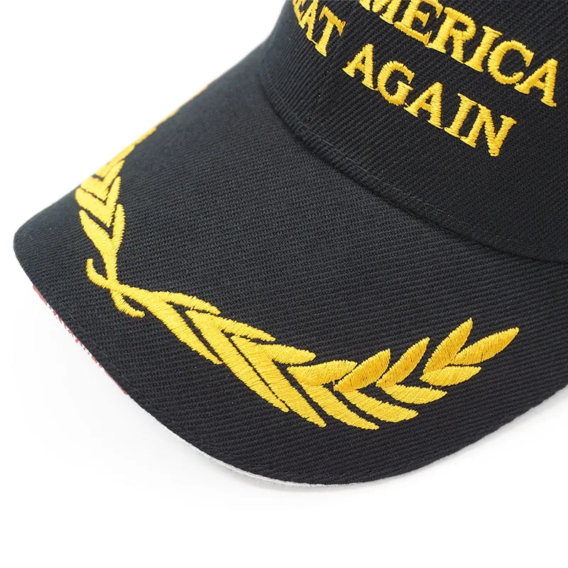 Бейсбольная кепка с флагом США козырьком и надписью Make America Great Again мужская Кепка