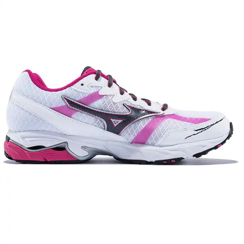mizuno wave maverick