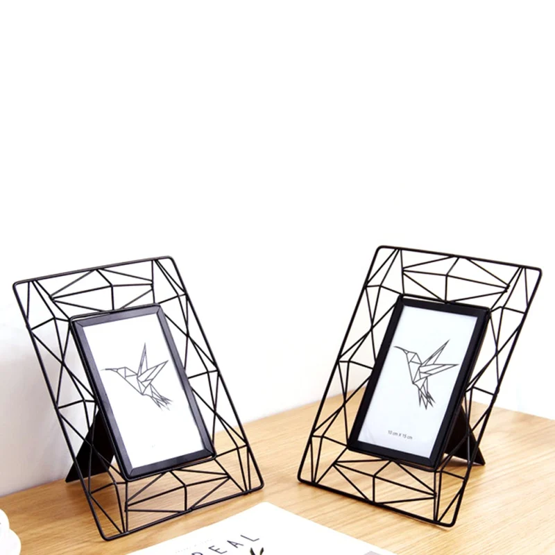

Creative Hollow-out Iron Skeleton Photo Frame Family Home Decoration Home Garden Nordic Art Photo Frame New