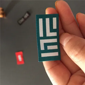 

Customized Washable Woven Flag Labels