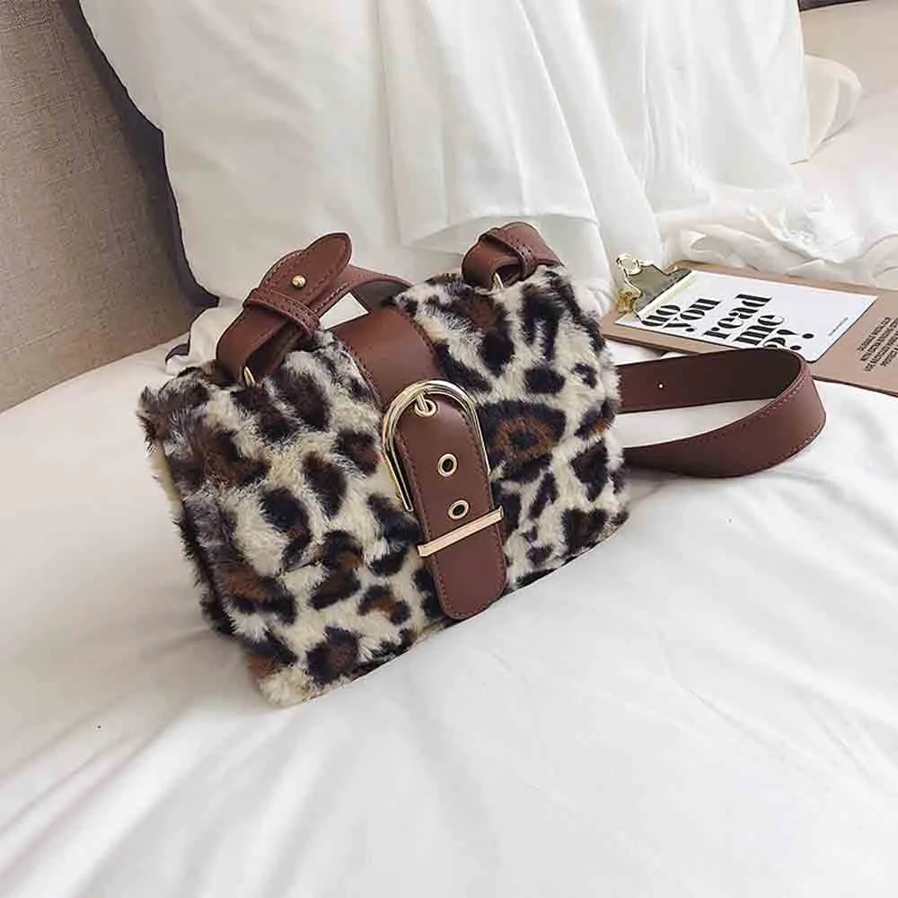 Высокая емкость Crossbody аксессуары модные женские туфли леопарда плюшевые мини площади сумка Crossbody сумка