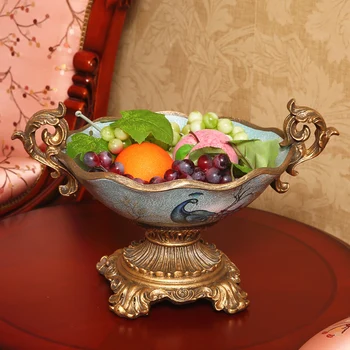 

Retro European high-end fruit fruit plate high-grade resin American craft ornaments Home Furnishing Decor compote ears