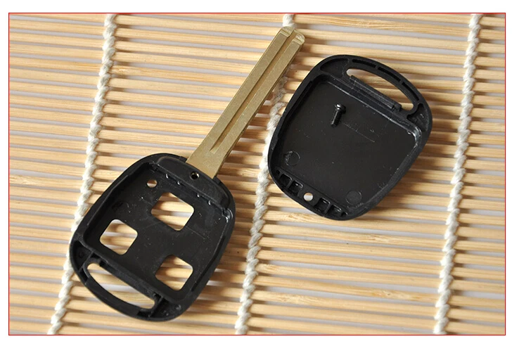 3 Buttons Lexus remote key shell TOY48 (long) (10)1