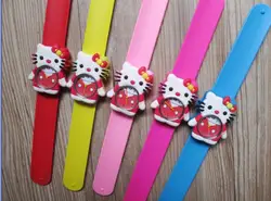 Оптовая продажа Мода 2015 рисунок «Hello Kitty» детские часы дети пощечину часы, 10 шт./лот