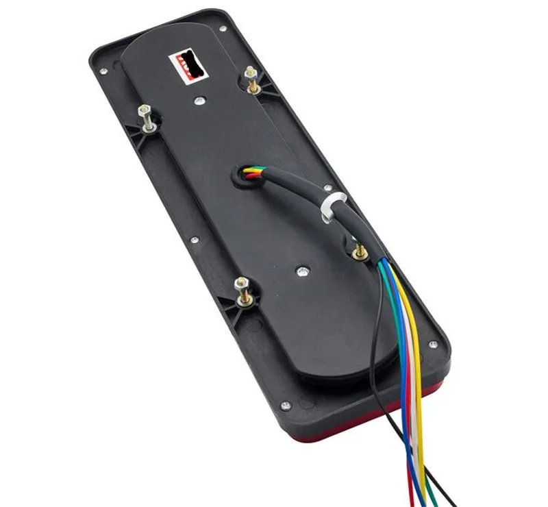 truck  tail light5