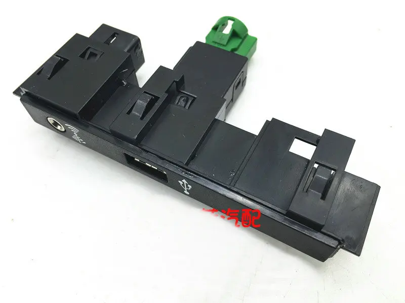 OEM carplay зеркало enlace MIB USB стандартная розетка arnes для Tiguan L Touran 5Q0 035 726 E|Переключатели