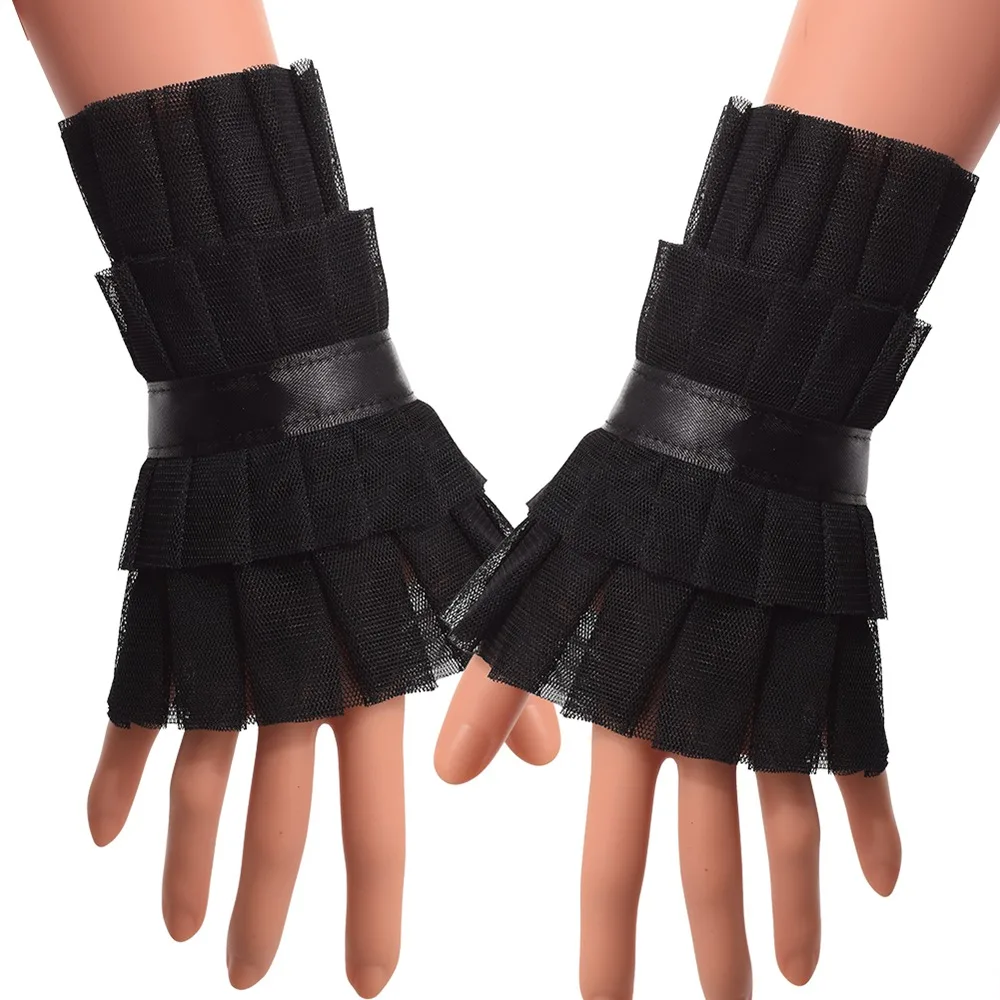 

1pr Retro Black/White Victorian Costume Bracelets Gothic Snap Button Wrist Cuffs