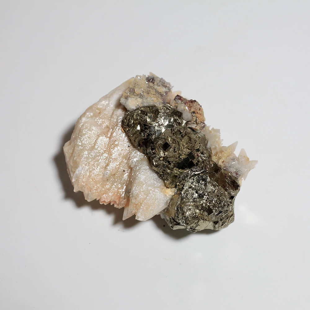 

95gFine teaching specimen cube pyrite natural mineral ore crystal stone D1-66