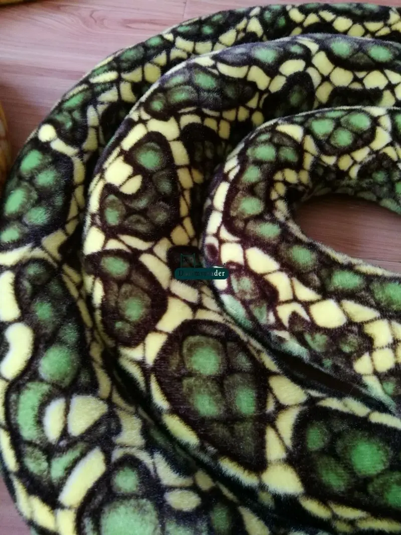 Dorimytrader 300cm Giant Simulated Animal Snake Plush Toy Soft Stuffed Snakes Tricky toys Photography props 118inches DY61677(6)_1