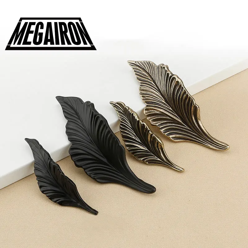 

MEGAIRON Novelty Creative Leaves Kitchen Cabinet Handles Black Gold Drawer knobs Leaves Shape Wardrobe handles with Screws