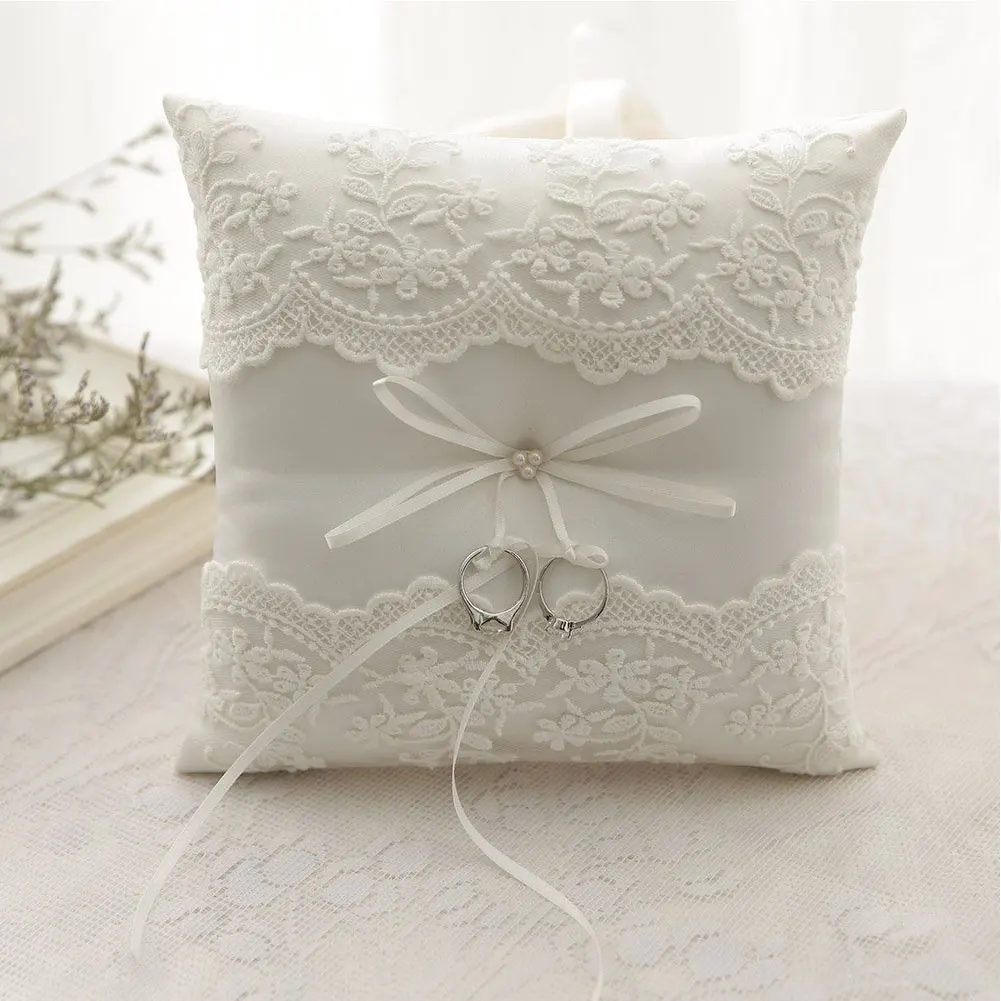 20*20CM European Bow Cushion Wedding Decor Ring Pillow Romantic Embroidered Flowers for for Wedding Ceremony Wedding Supplies