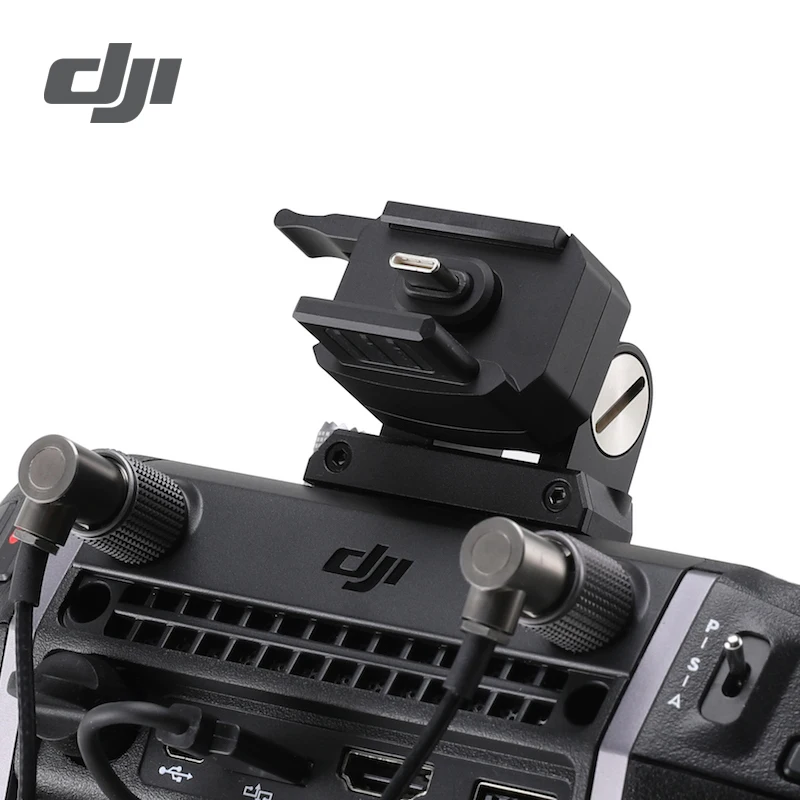 

DJI Cendence Monitor Mounting Bracket Use for DJI CrystalSky Monitor or A Mobile Device to The DJI Cendence Remote Controller