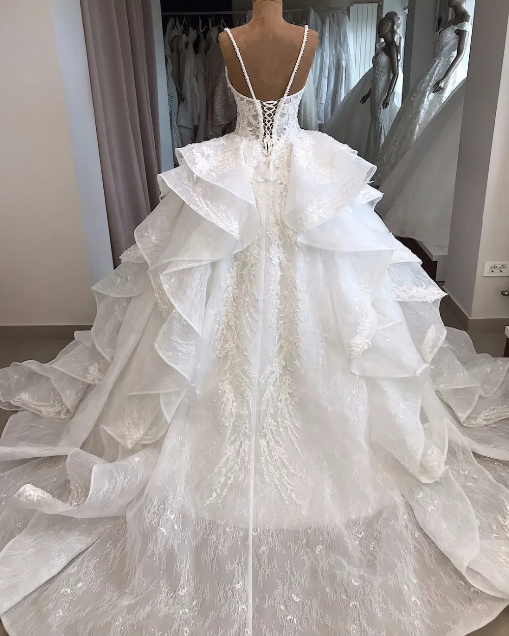 Robe De Mariee Эротическое с бисером белое свадебное платье со шнуровкой сзади Плюс Размер Свадебные многоярусные платья оборки без бретелек свадебное платье