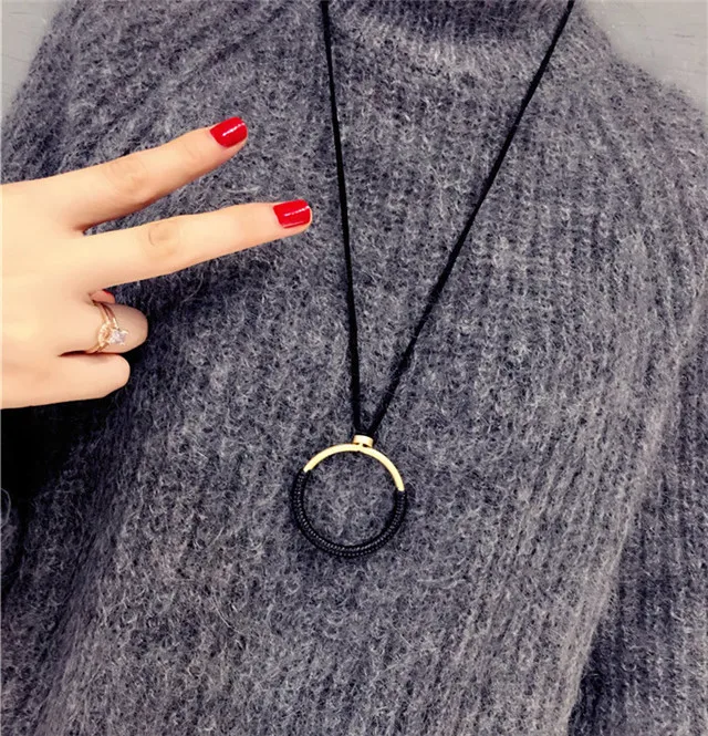 

2019 New Design Fashion Trendy Pendant Necklace Round Long Autumn and Winter Sweater Accessories Fine Jewelry Gift