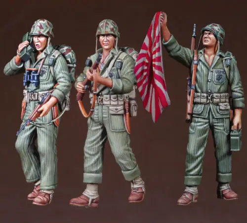 

1/35 Scale Unpainted Resin figure Victory of the US Army
