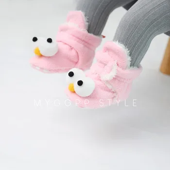 

Delebao High-top Warm Baby Shoes Winter Boots Cute "Big Eyes" Design Cotton Bottom Baby Shoes