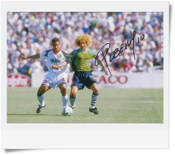 

signed Carlos Valderrama autographed original photo 7 inches freeshipping 3 versions 062017