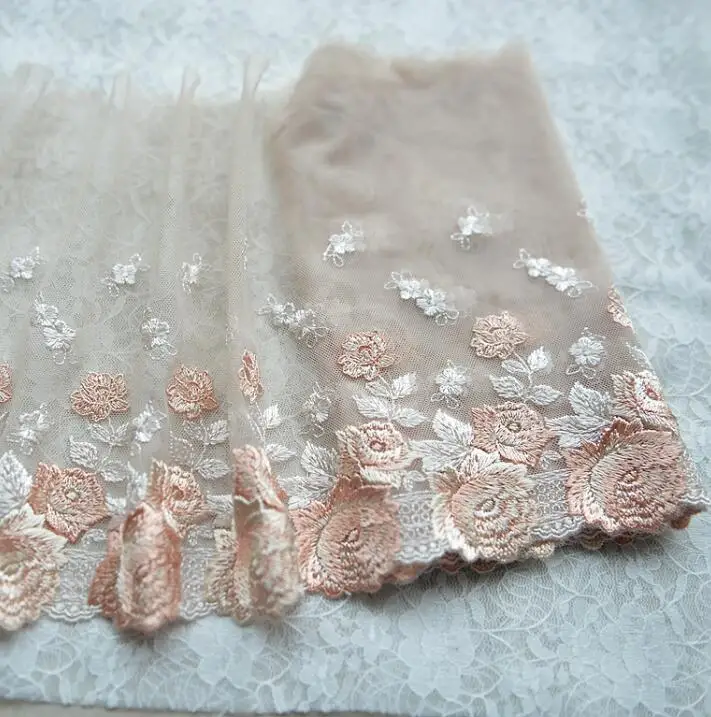 

Hot New Sale 2 Meters Luxury Embroidered Lace Mesh Fabric High End Apricot Flower Lace Trim 20cm