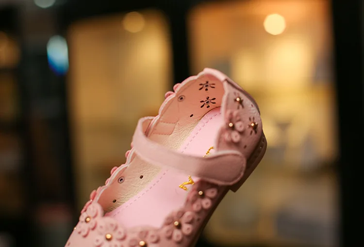 Детские белые кожаные туфли с цветочным принтом для маленьких девочек; Свадебные вечерние модельные туфли для девочек; Новинка 1, 2, 3, 4, 5, 6, 7, 8, 9, 12, 14 лет