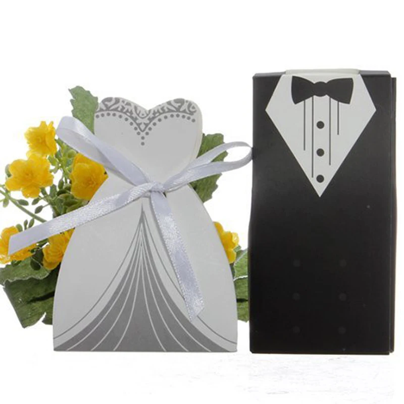 

White + Black Bride and Groom Wedding Favour Boxes, Pack of 100 pairs of Style 1