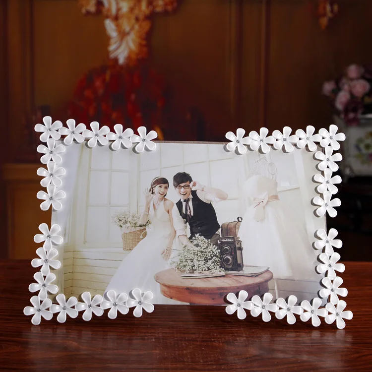 White Flower Rhinestone Home Decor Photo Frame Picture